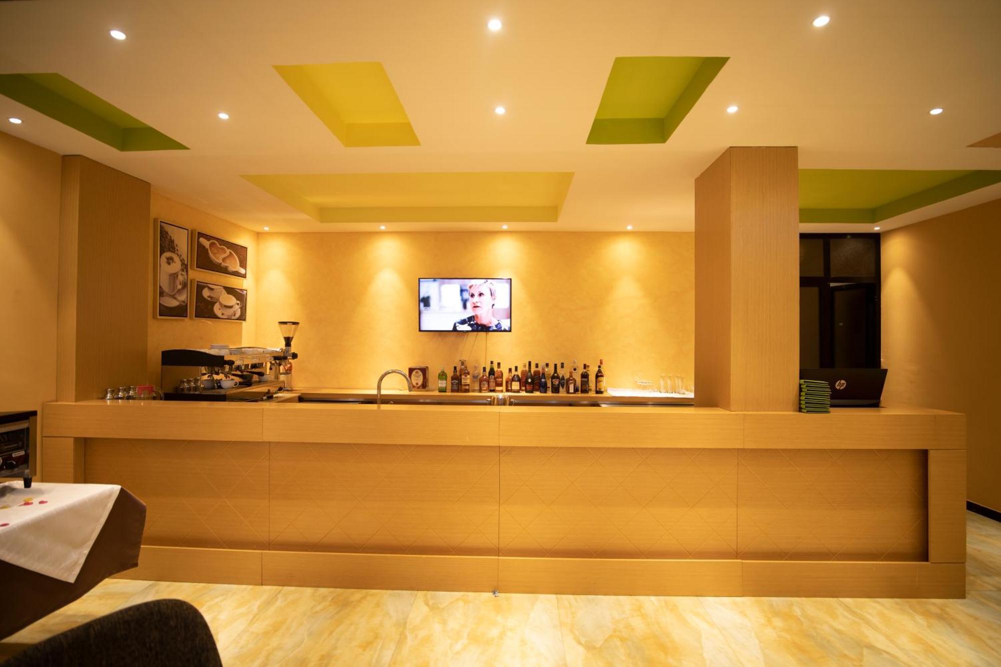 Vamos Addis Hotel 外观 照片